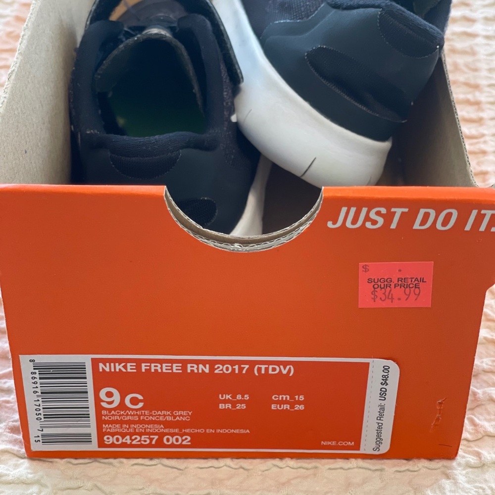 Sz 9C Nike Free RN 2017 TDV